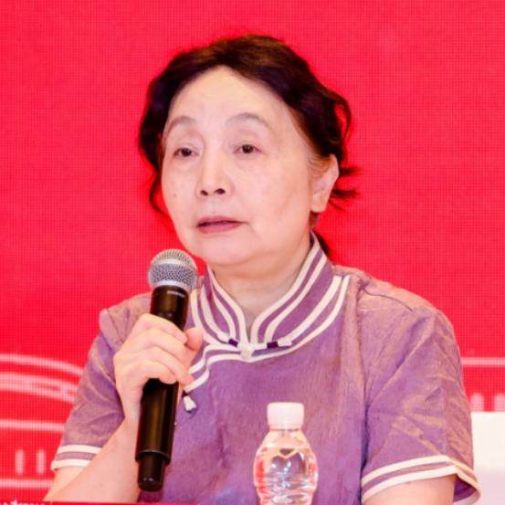 童春容教授：序贯CAR-T联合靶向方案开启“无化疗”新纪元丨2025高博血液学术大会'